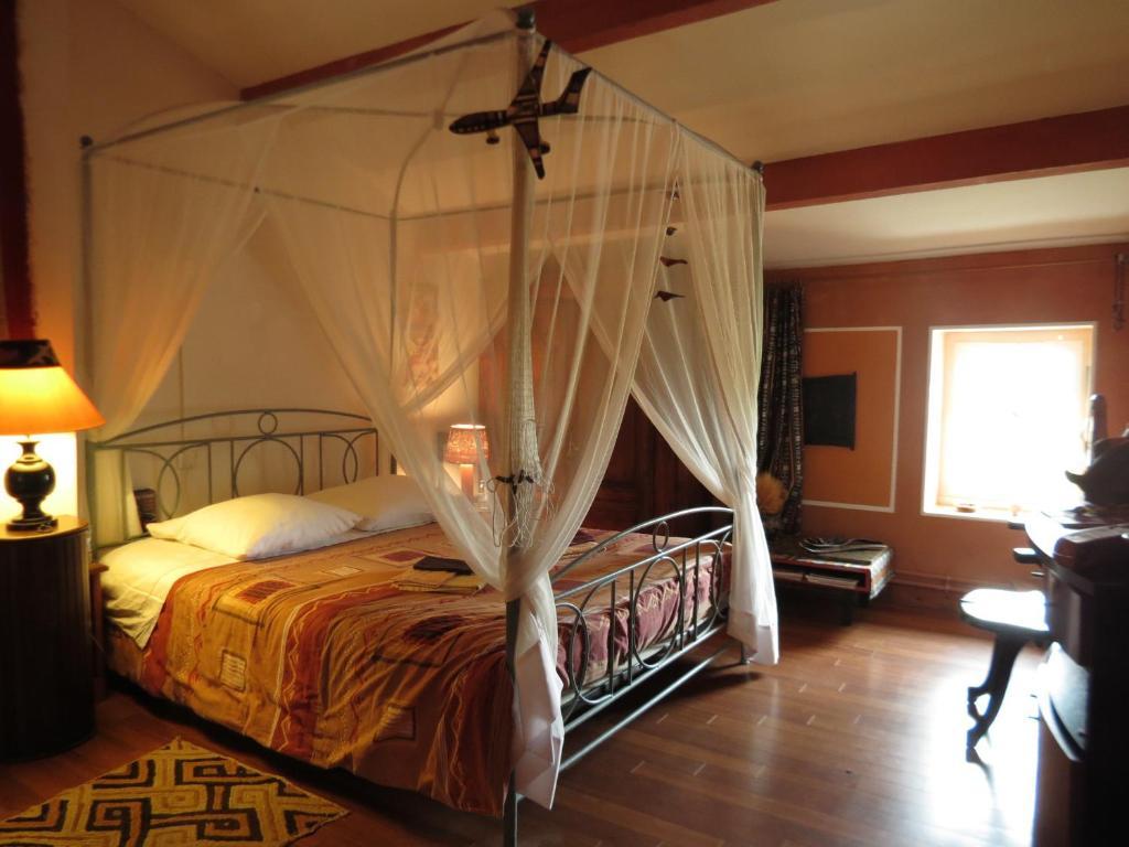 La Claverie Sainte-Radégonde-des-Noyers Zimmer foto